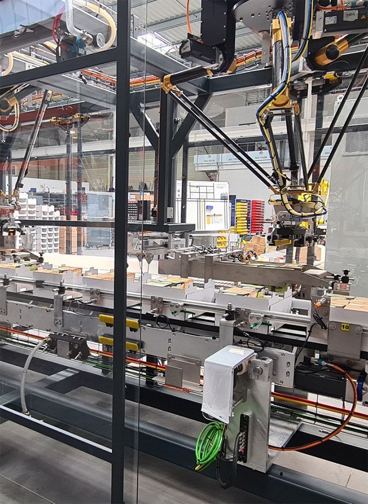 ENCAISSEUSE MG TECH POUR LE SECTEUR DES PLATS PREPARES