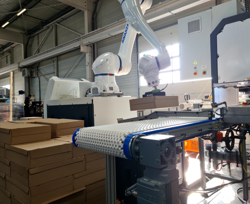 MG TECH COBOT PALLETIZER FOR INDUSTRY SECTOR